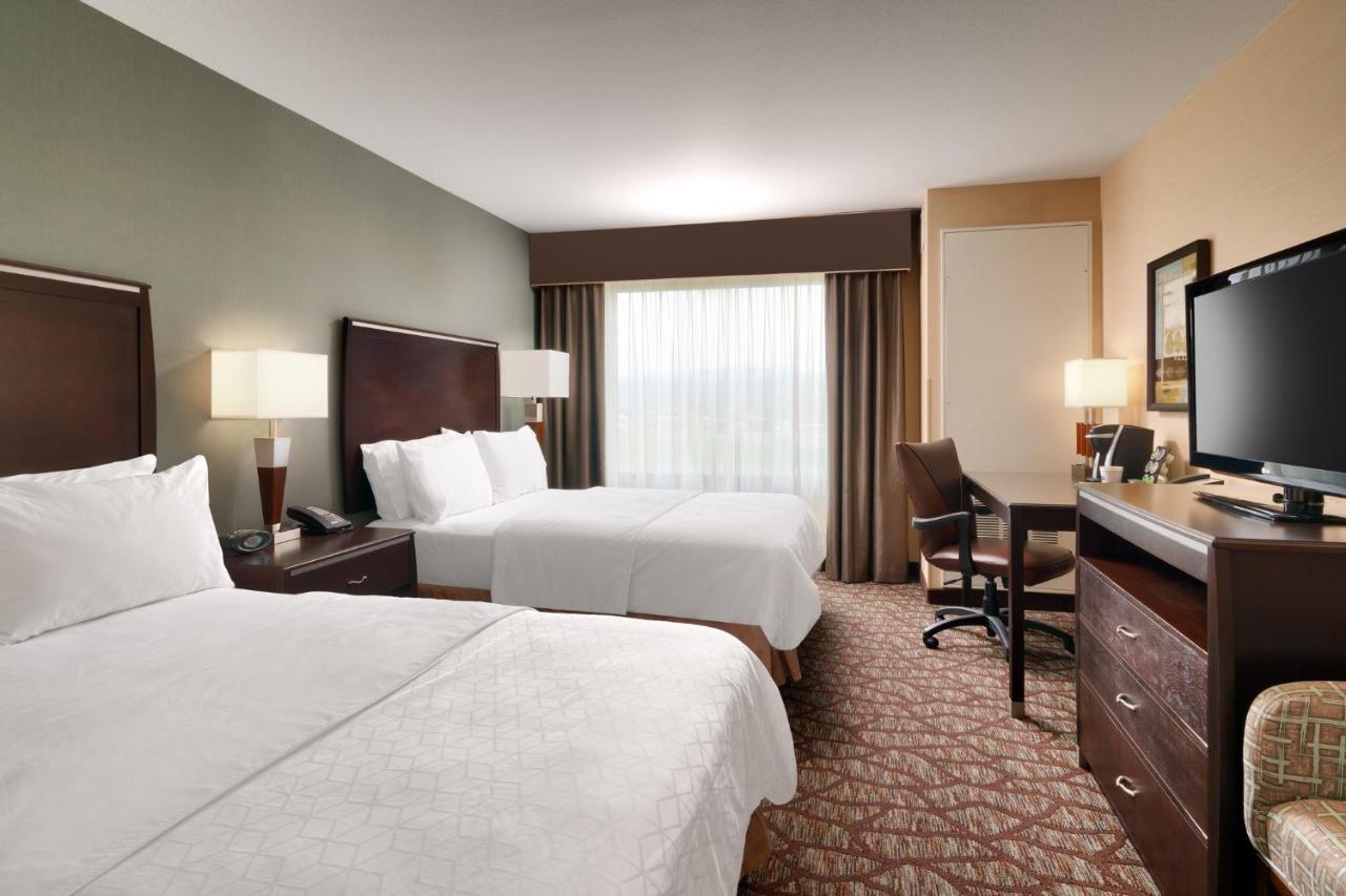 Hotel Express & By Ihg