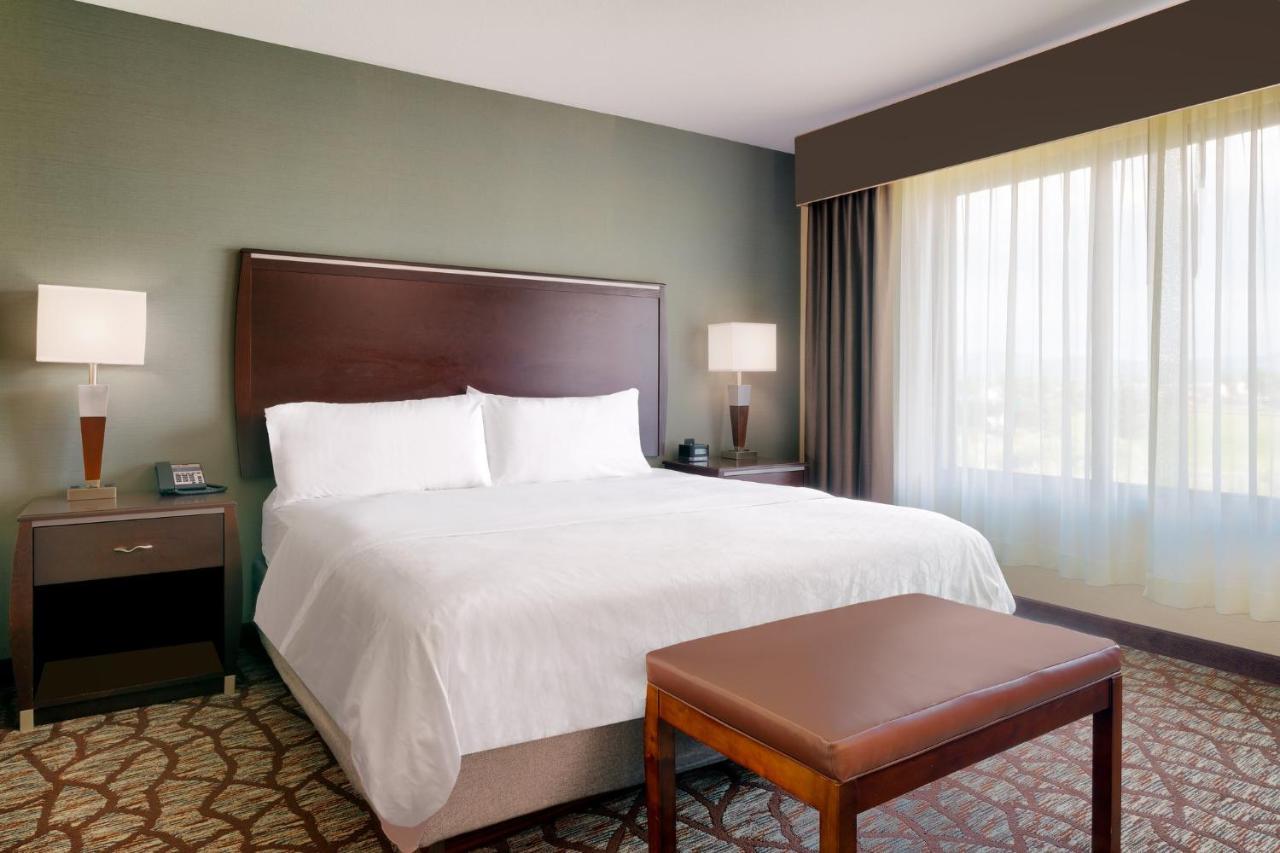 Express & By Ihg Butte