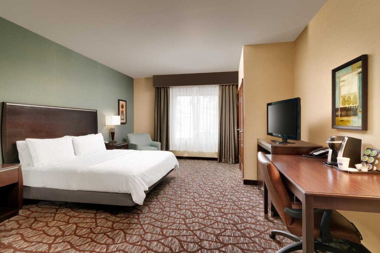 Hotel Express & By Ihg